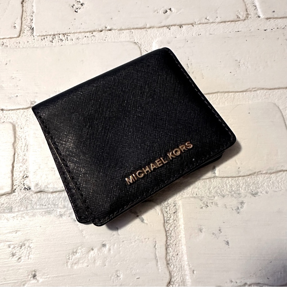 Michael Kors Card Holder Wallet
